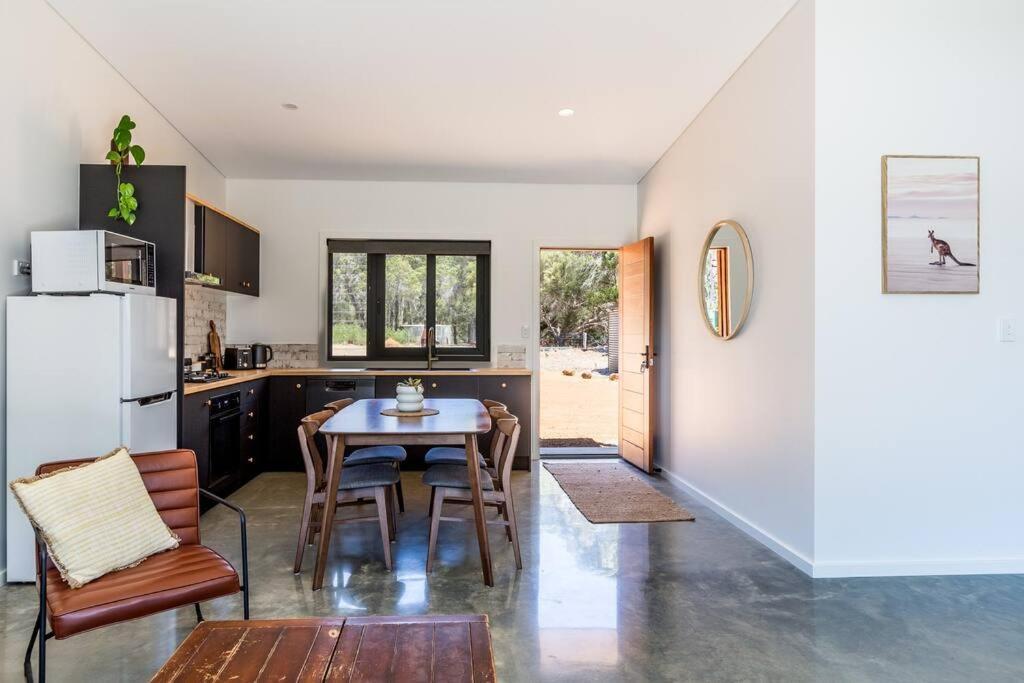 Flame Tree Retreat Villa Margaret River Exterior photo